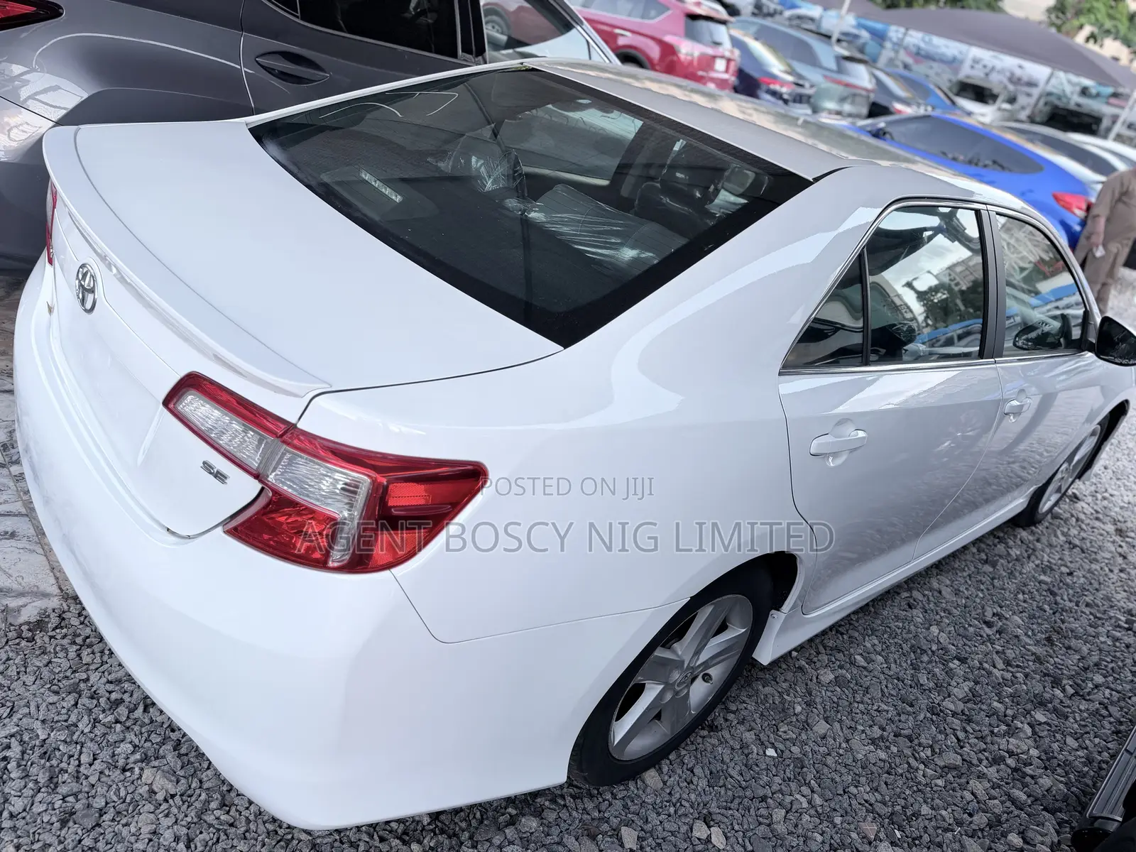 Toyota Camry SE 4dr Sedan (2.5L 4cyl 6A) 2014 Black