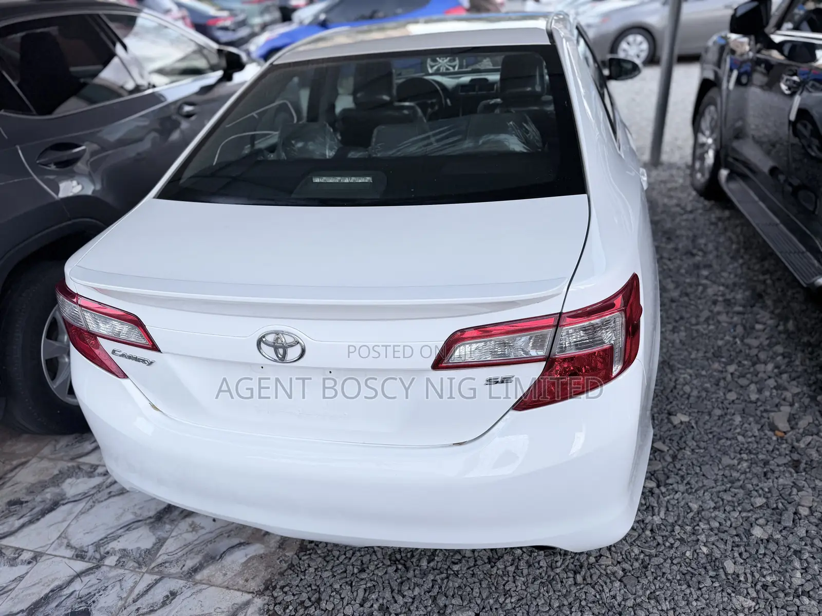 Toyota Camry SE 4dr Sedan (2.5L 4cyl 6A) 2014 Black