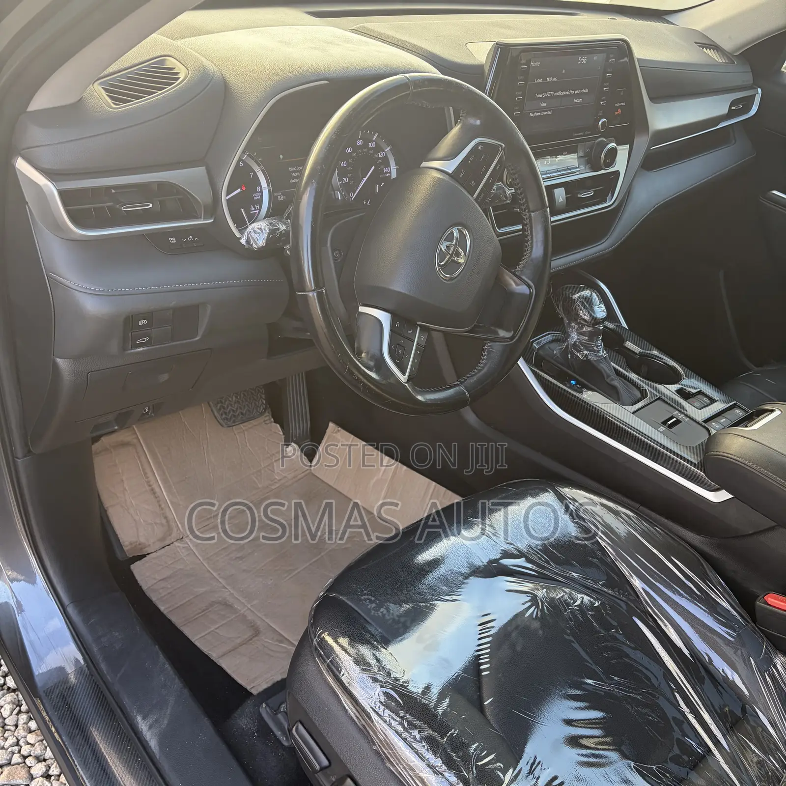 Toyota Highlander XLE 2022 Gray