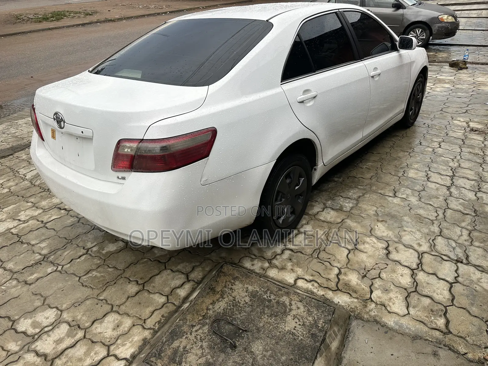 Toyota Camry LE 4dr Sedan (2.4L 4cyl 5A) 2007 White