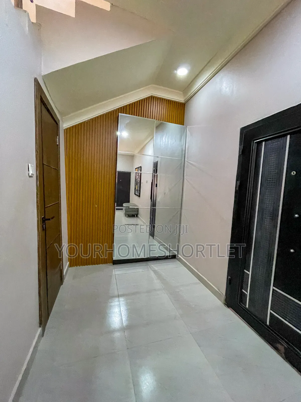 Luxury 4 Bedroom Duplex ( Self Compound)
