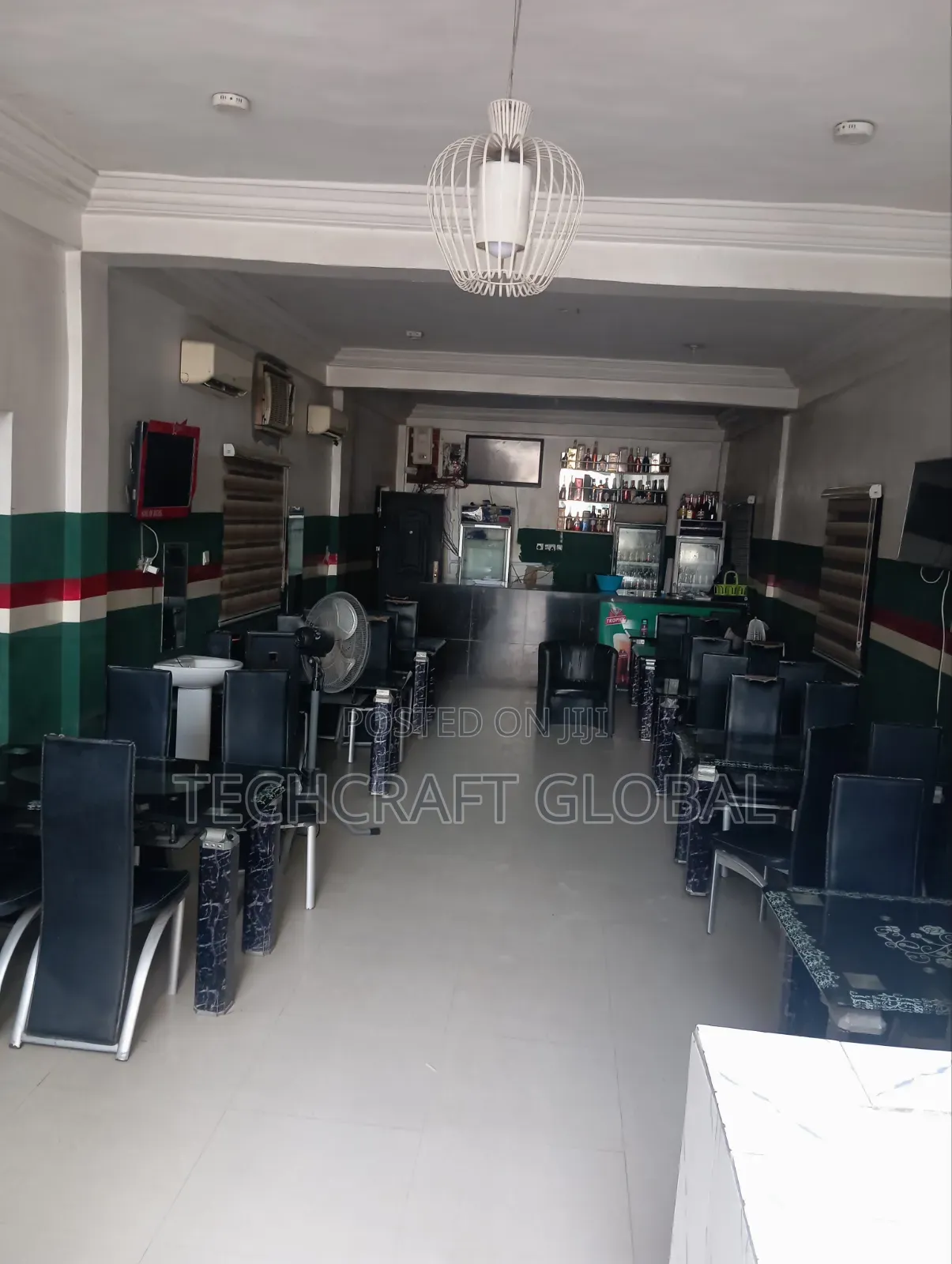 Spacious 3 In1 Shop to Let Directly Facing Express in a Very Busy Area