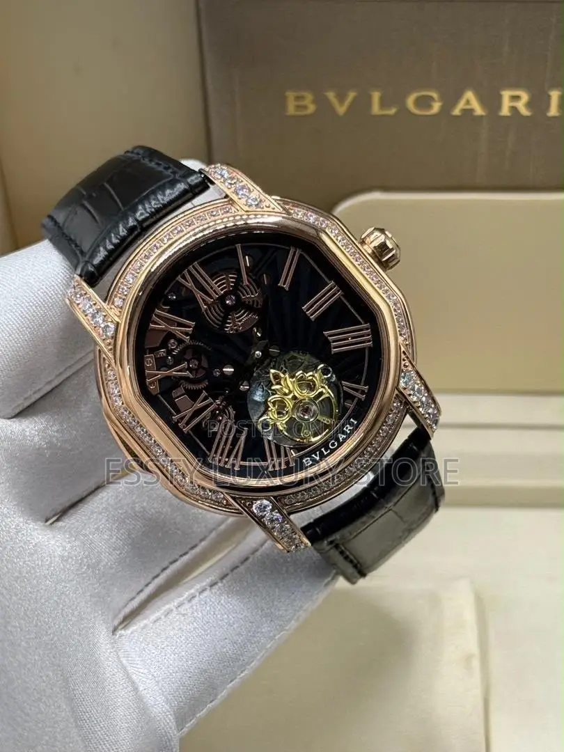 Automatic Quality Luxury Bvlgari Leather Wristwatch