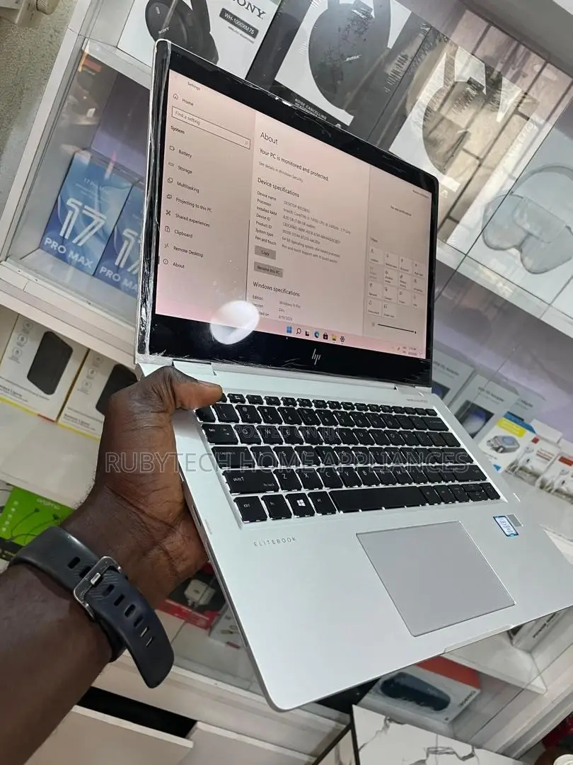 Laptop HP EliteBook 1030 G1 8GB Intel Core i5 SSD 256GB