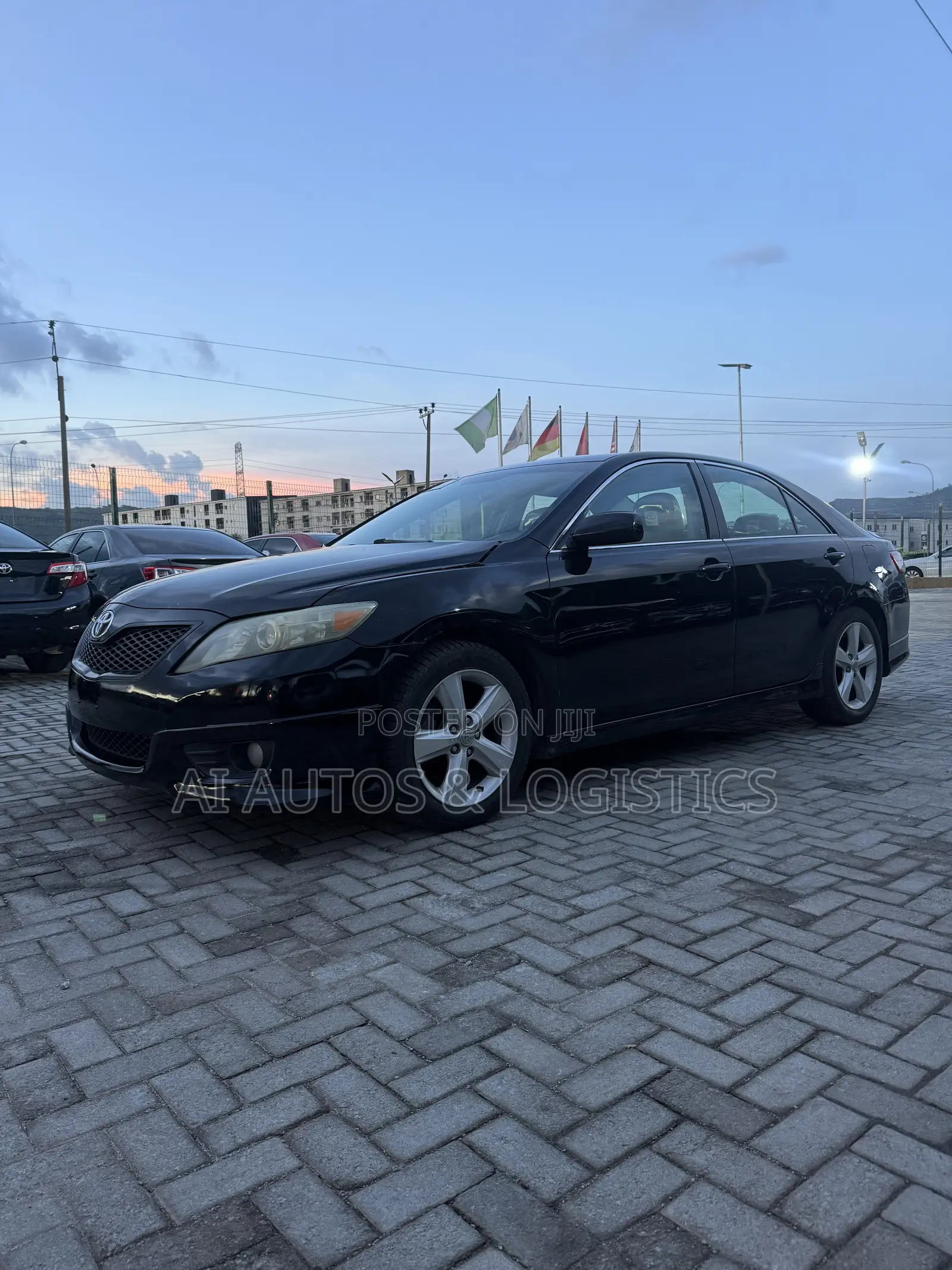 Toyota Camry SE 4dr Sedan (2.5L 4cyl 6AM) 2010 Black