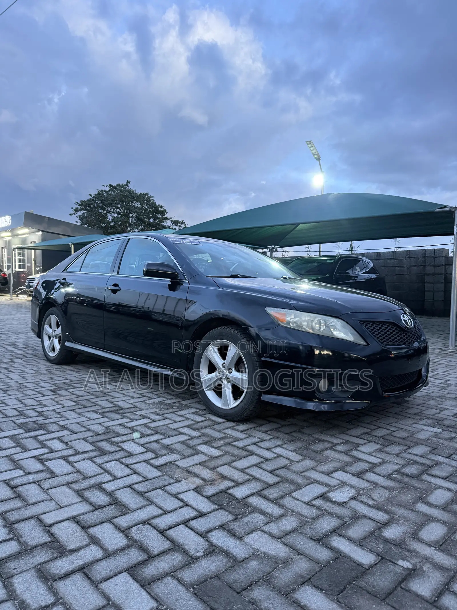 Toyota Camry SE 4dr Sedan (2.5L 4cyl 6AM) 2010 Black