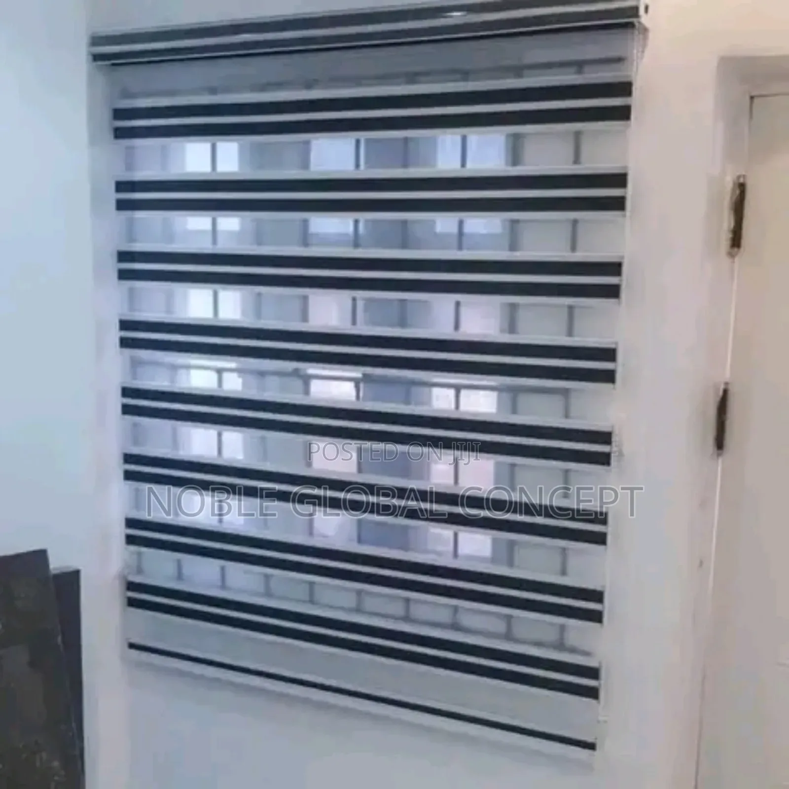 Black White Blind