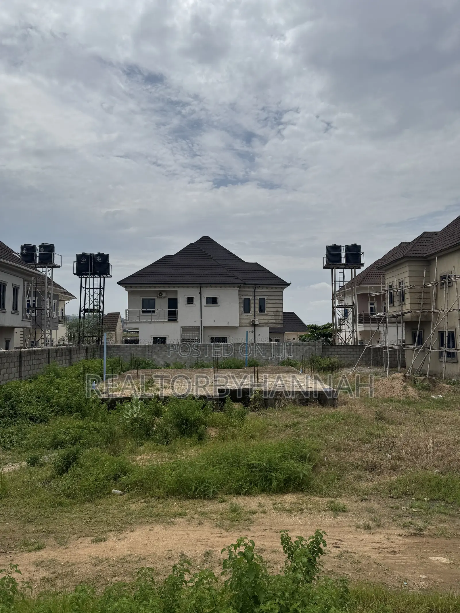 5bdrm Duplex in Niu Estate, Kubwa for sale