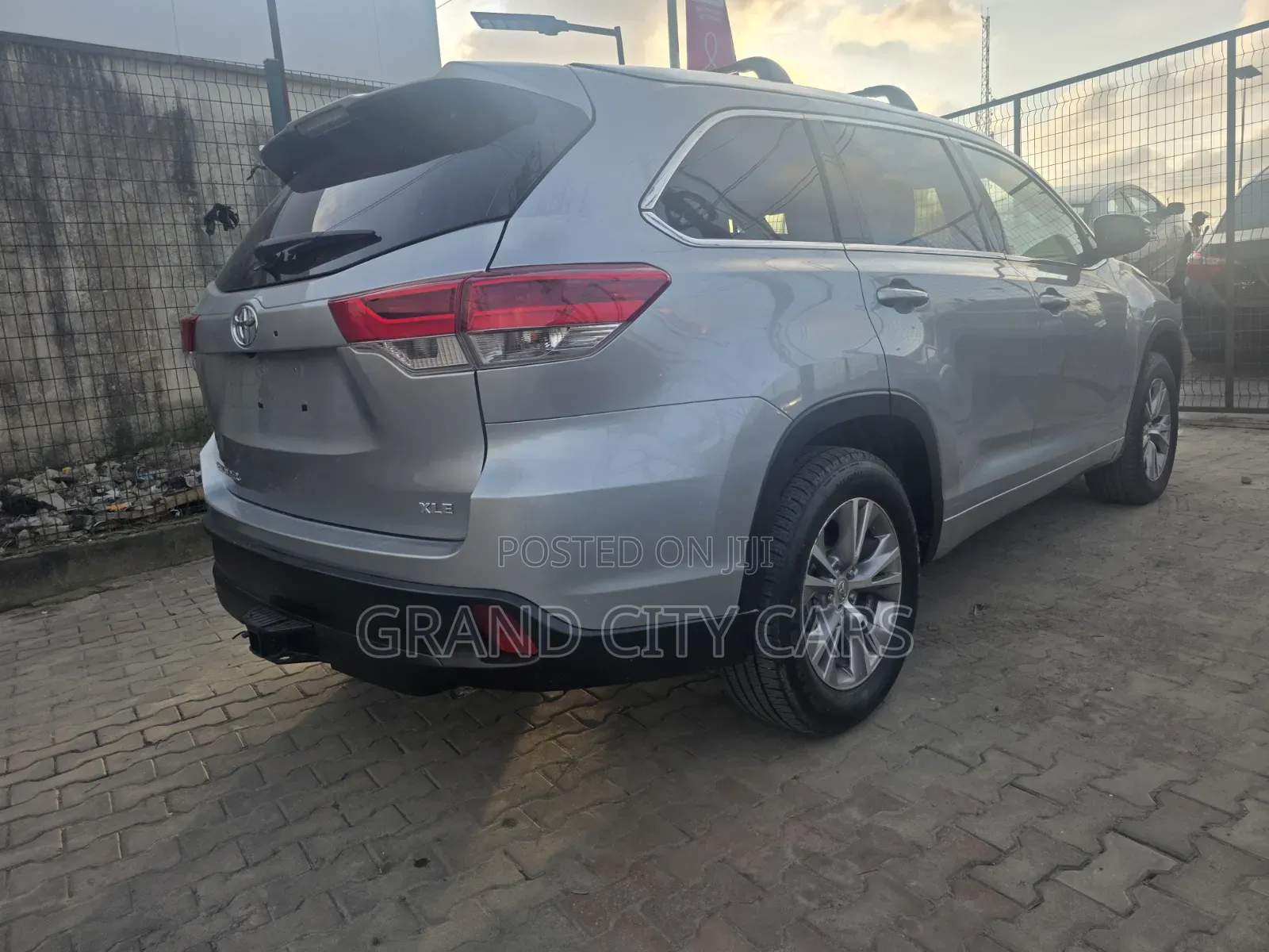 Toyota Highlander XLE 4dr SUV (3.5L 6cyl 6A) 2015 Blue