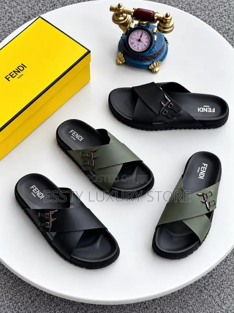 Quality Luxury Clean Fendi Leather Cross-Strap