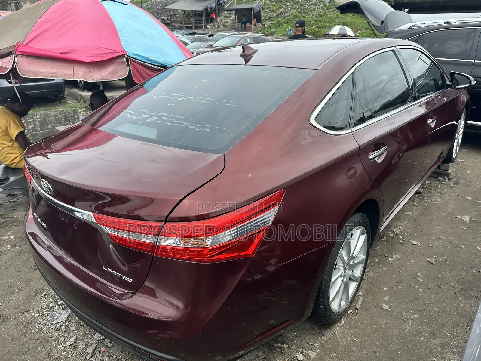 Toyota Avalon Limited 4dr Sedan (3.5L 6cyl 6A) 2014 Red