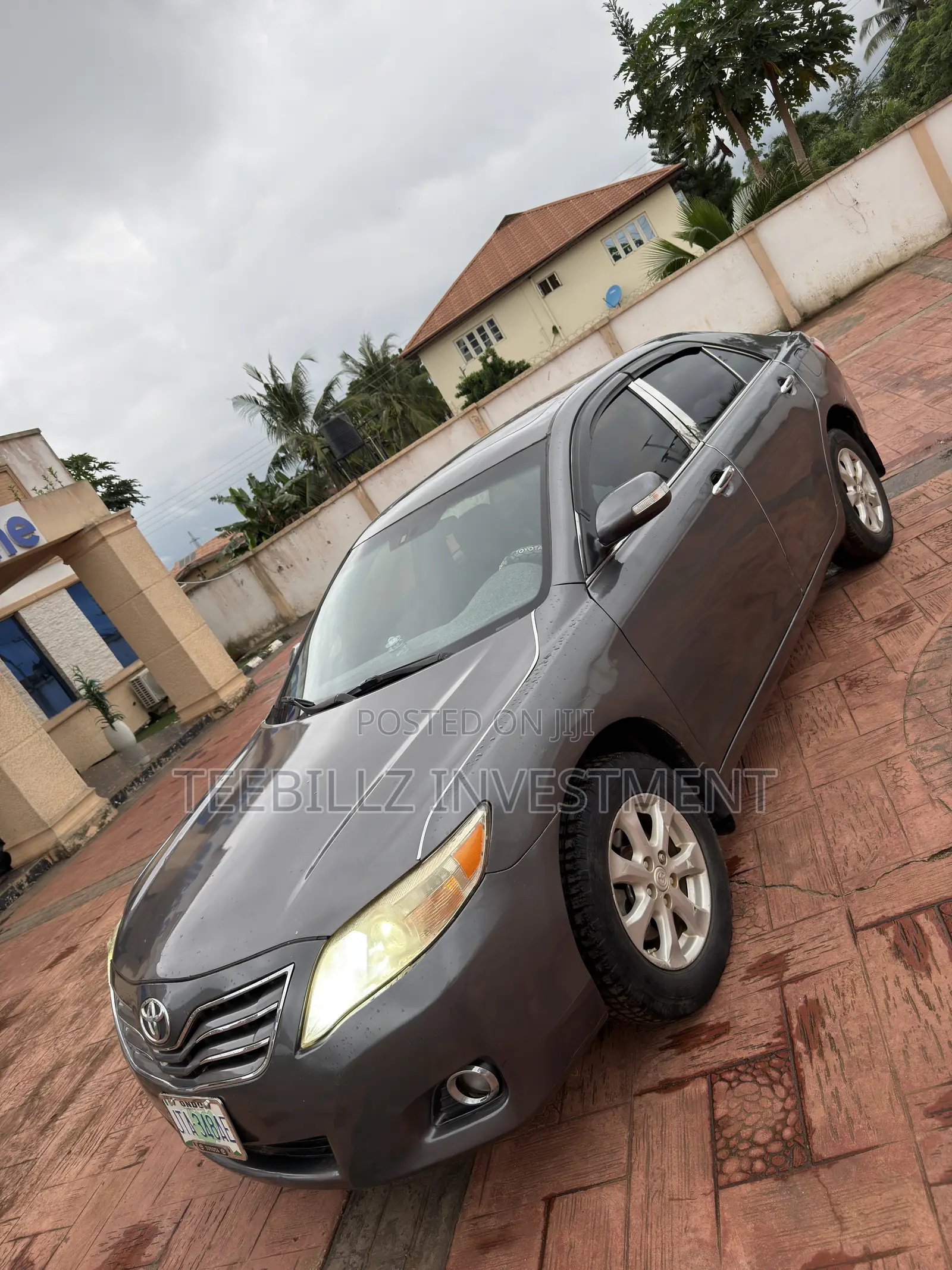 Toyota Camry LE 4dr Sedan (2.4L 4cyl 5A) 2008 Gray
