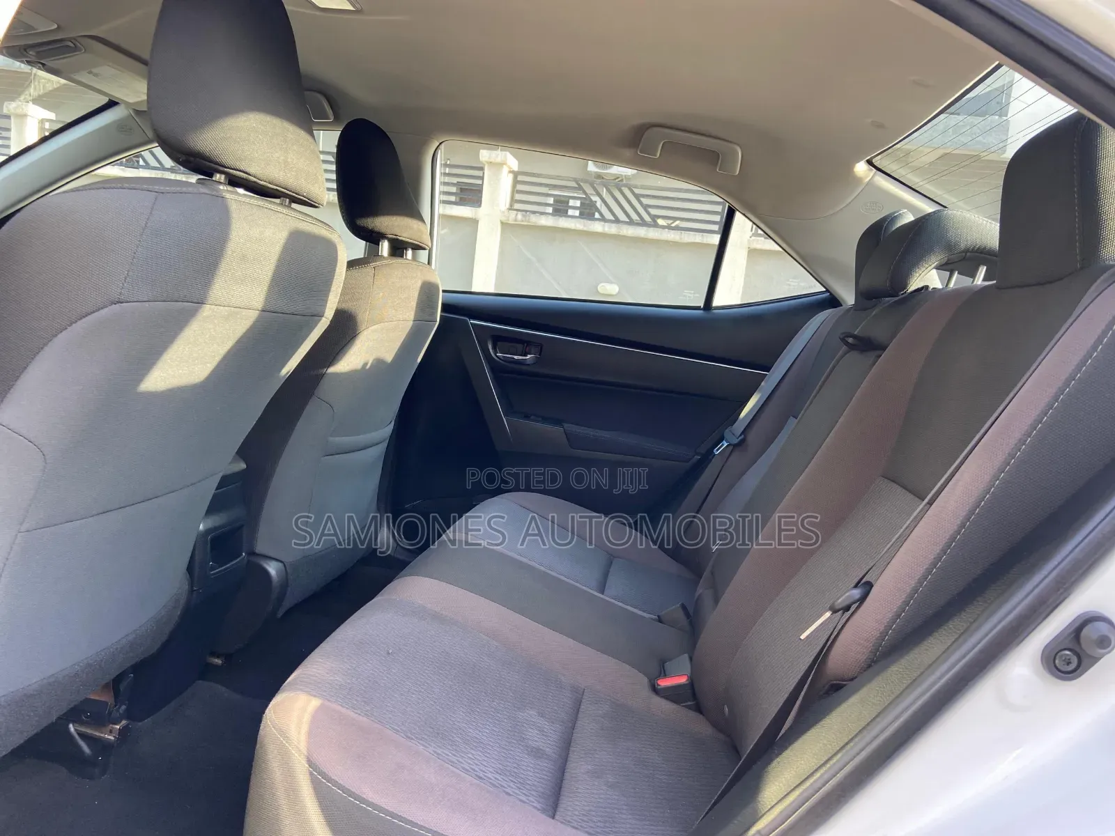 Toyota Camry SE FWD (2.5L 4cyl 8AM) 2018 Burgundy