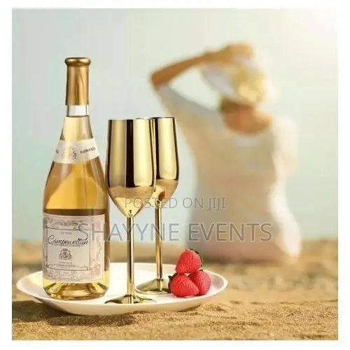 Gold Champagne Glass Available for Rent