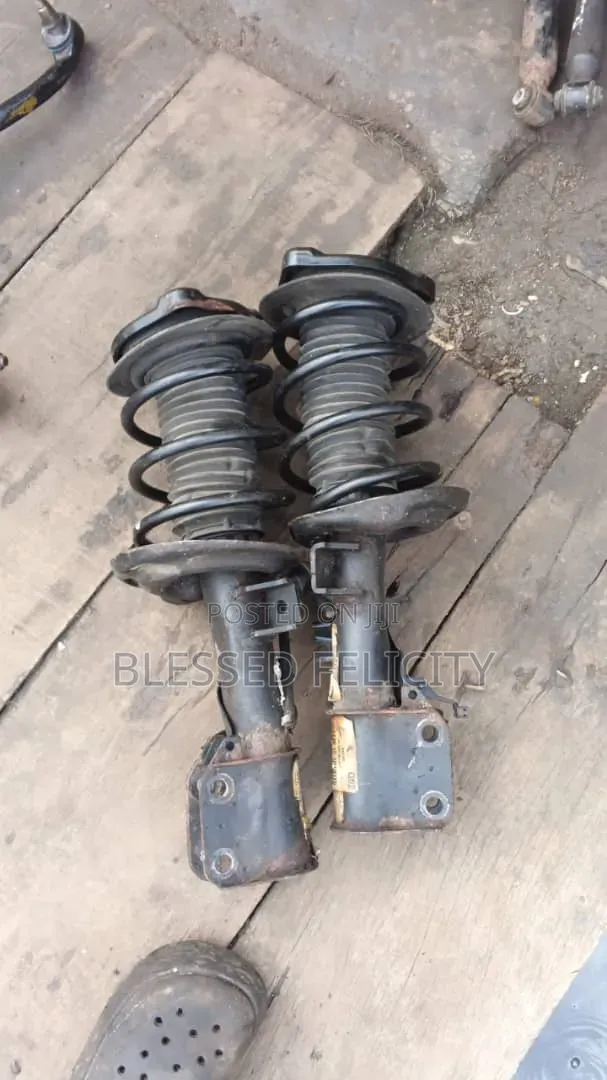 Front Shocks Mercedes Benz 204