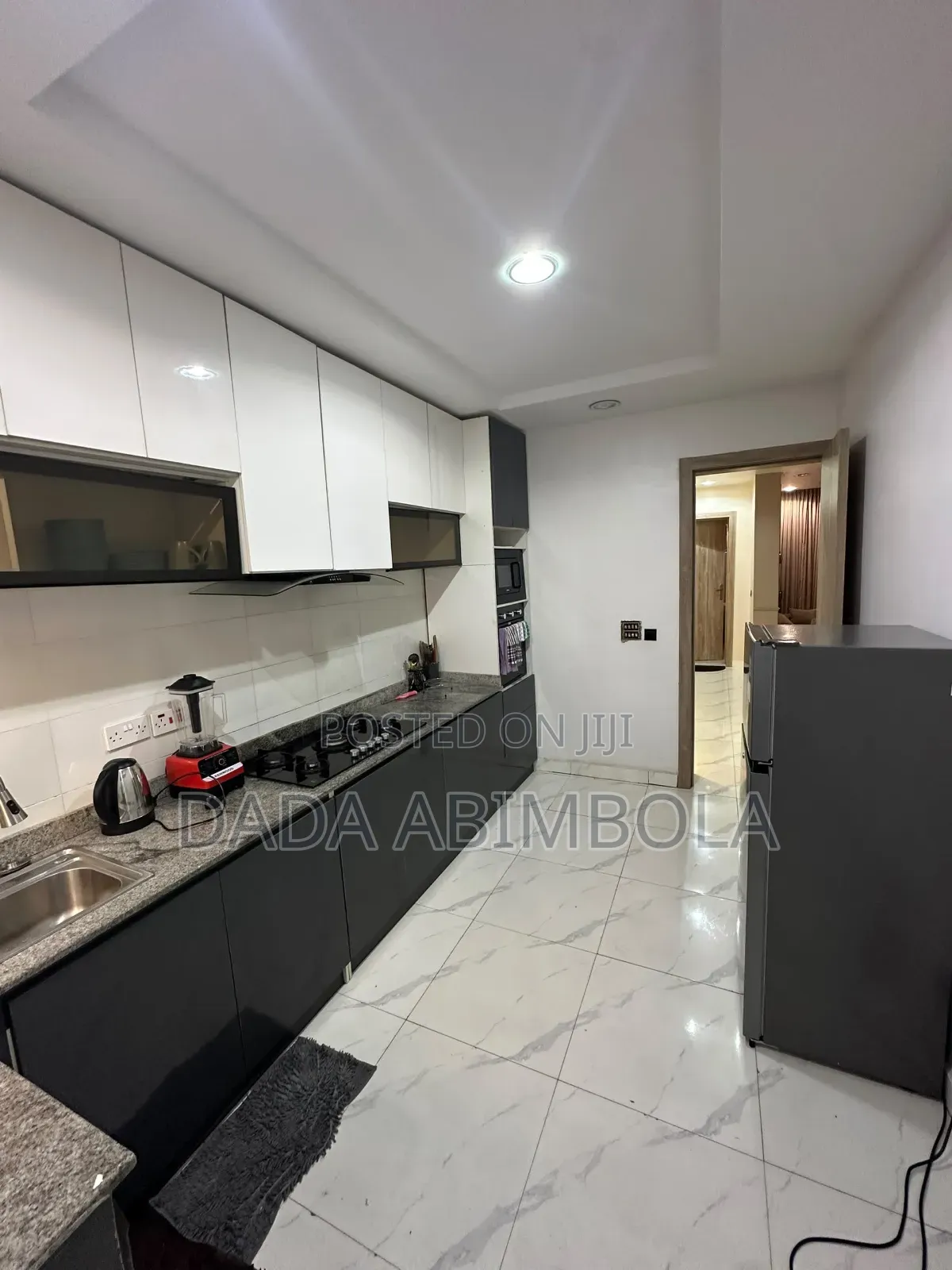 3bdrm Apartment in Ikate for sale