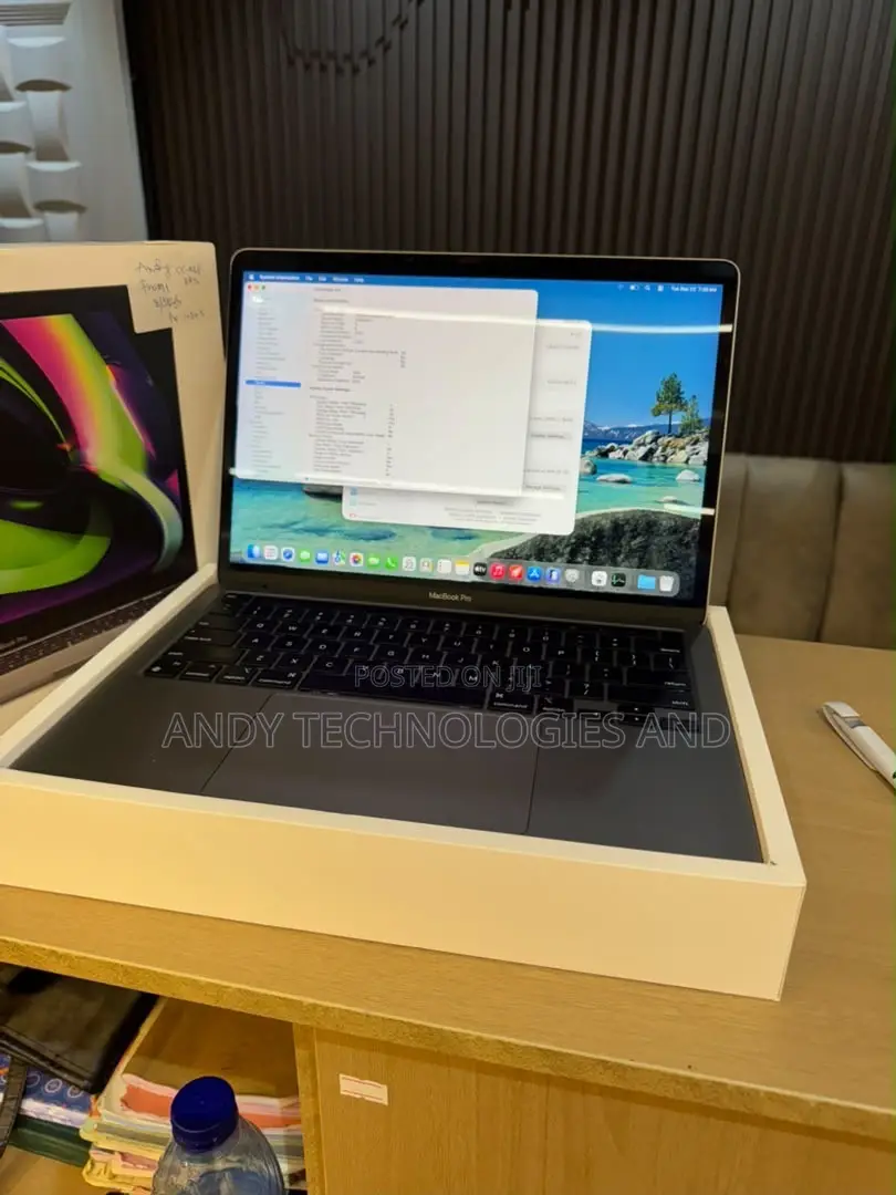 Laptop Apple MacBook Pro 2020 M1 8GB Apple M1 SSD 512GB