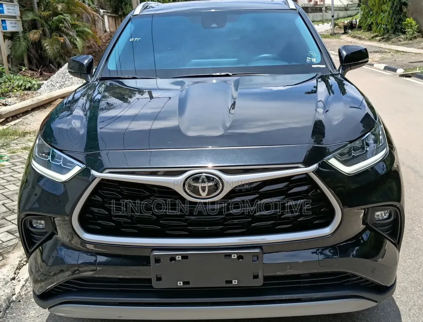 Toyota Highlander 2024 Matt Black