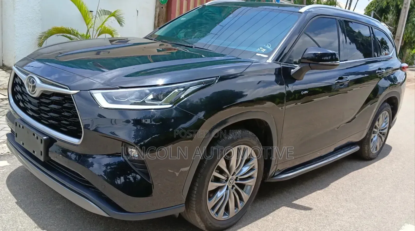 Toyota Highlander 2024 Matt Black