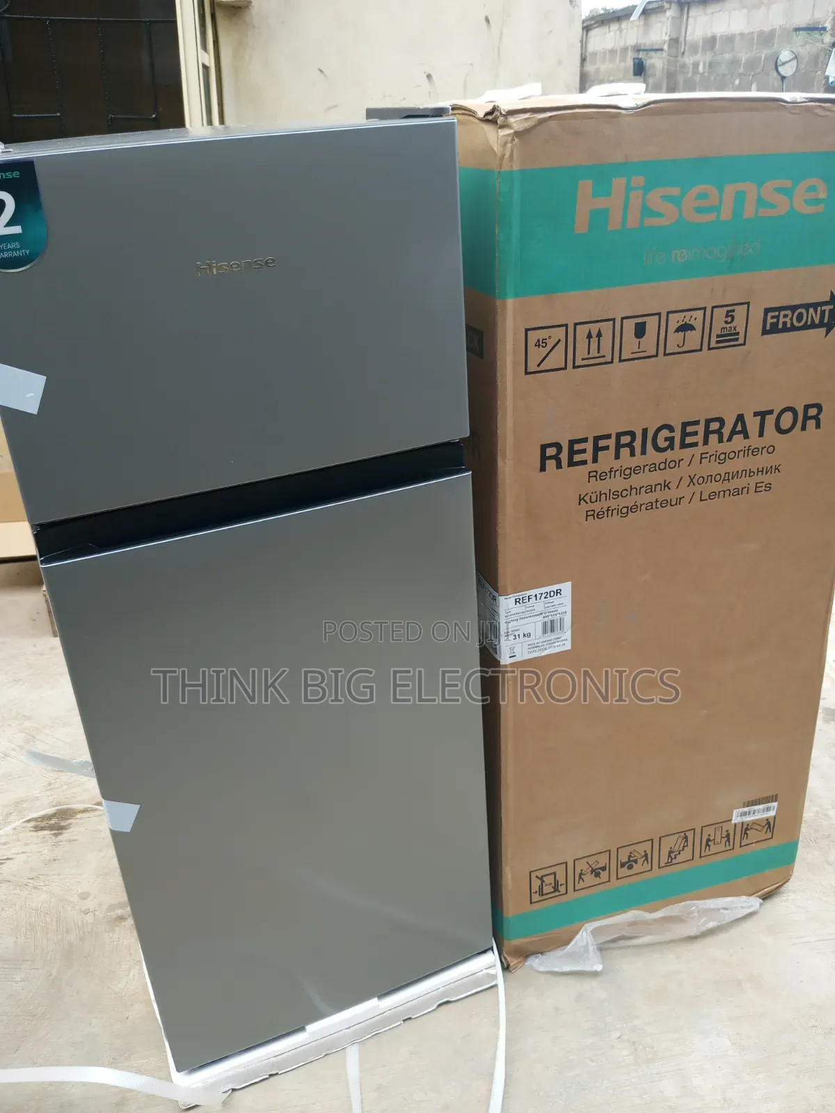 Hisense REF172DR 124L Frost Double Door Fridge With Tempered Shelves