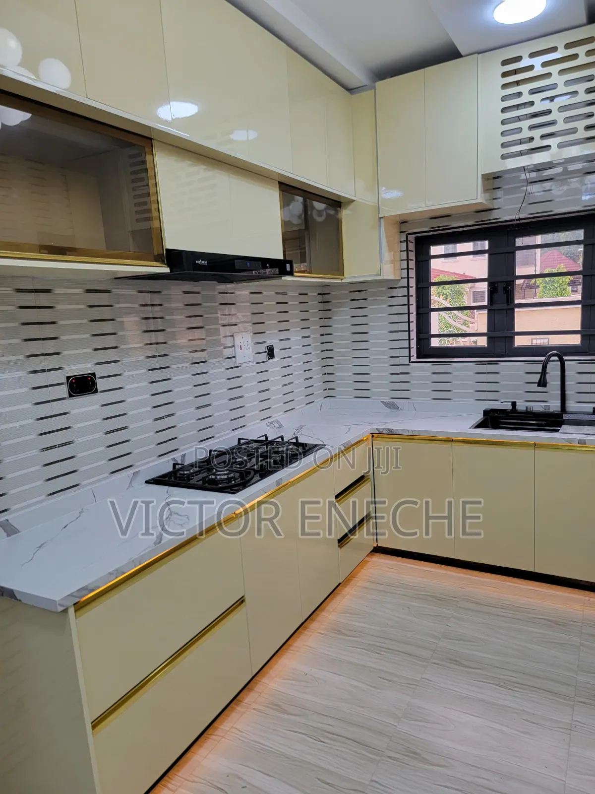 4bdrm Townhouse/Terrace in Katampe Extension for sale