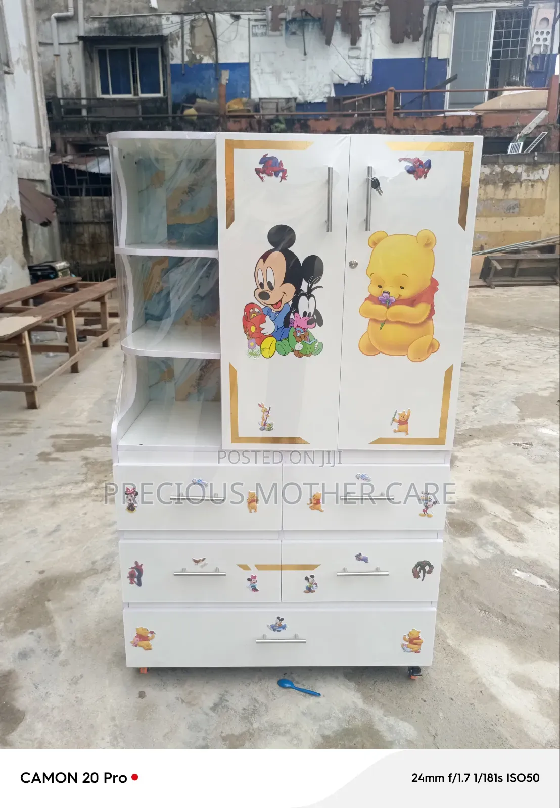 Big Wide 7 Doors Baby Wooden With 3 Layer Storage