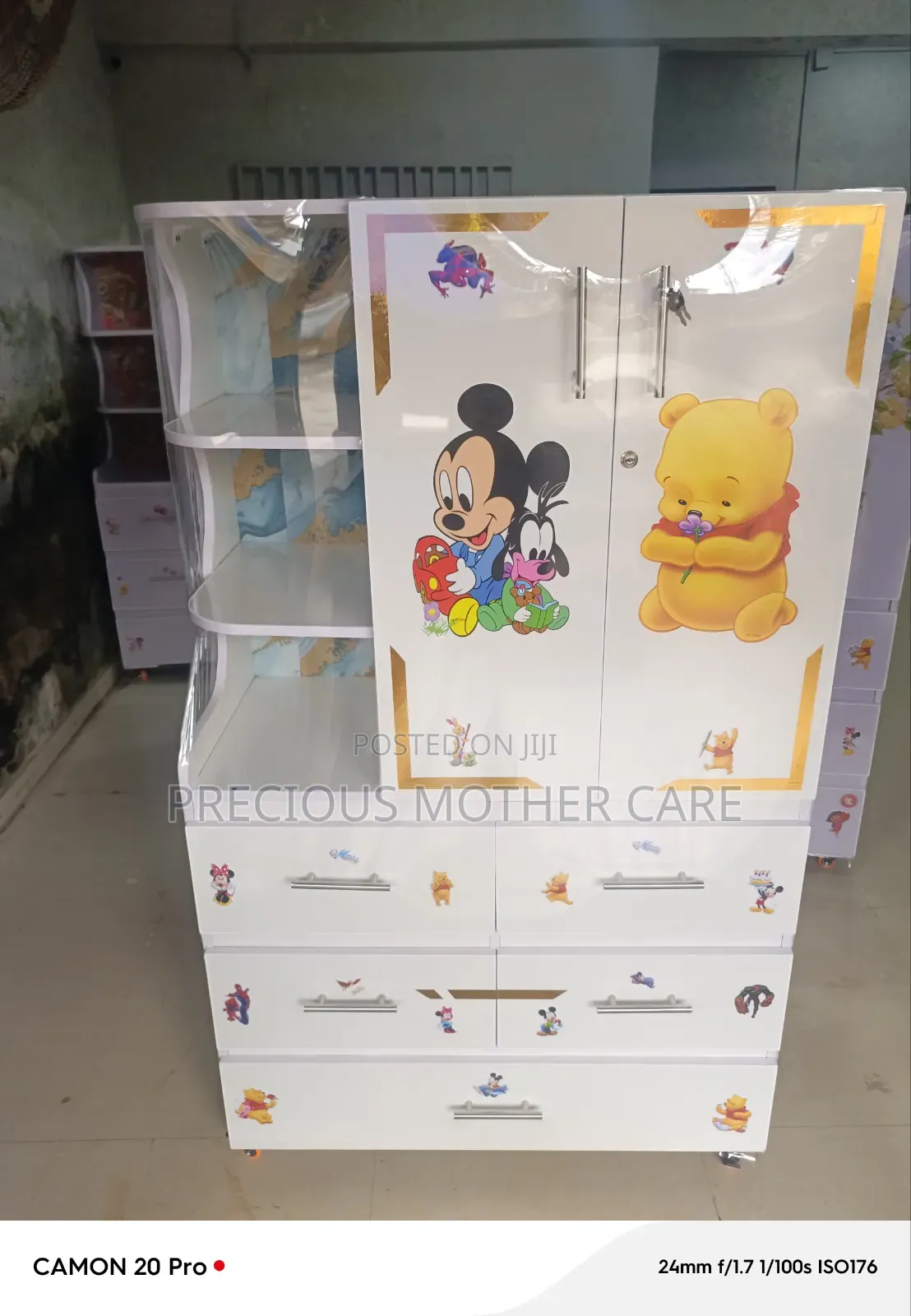 Big Wide 7 Doors Baby Wooden With 3 Layer Storage