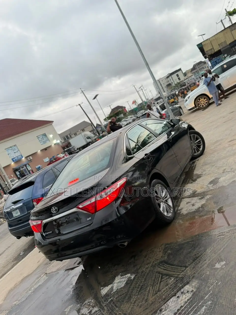Toyota Camry SE 4dr Sedan (2.5L 4cyl 6A) 2016 Black