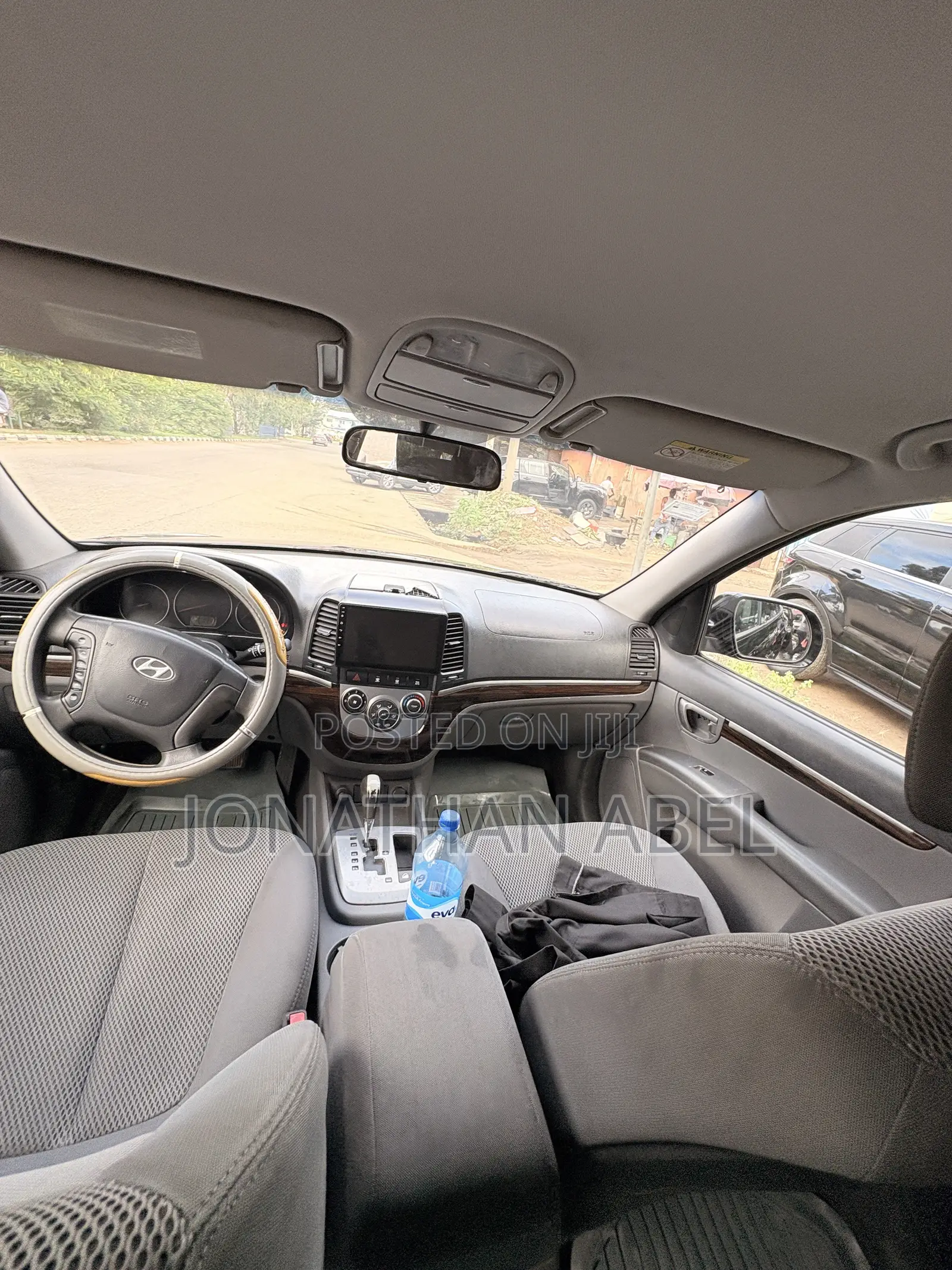 Hyundai Santa Fe 2012 Black