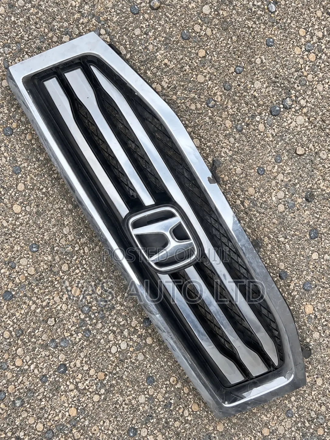 Honda Crosstour 2010–2012 Front Grille