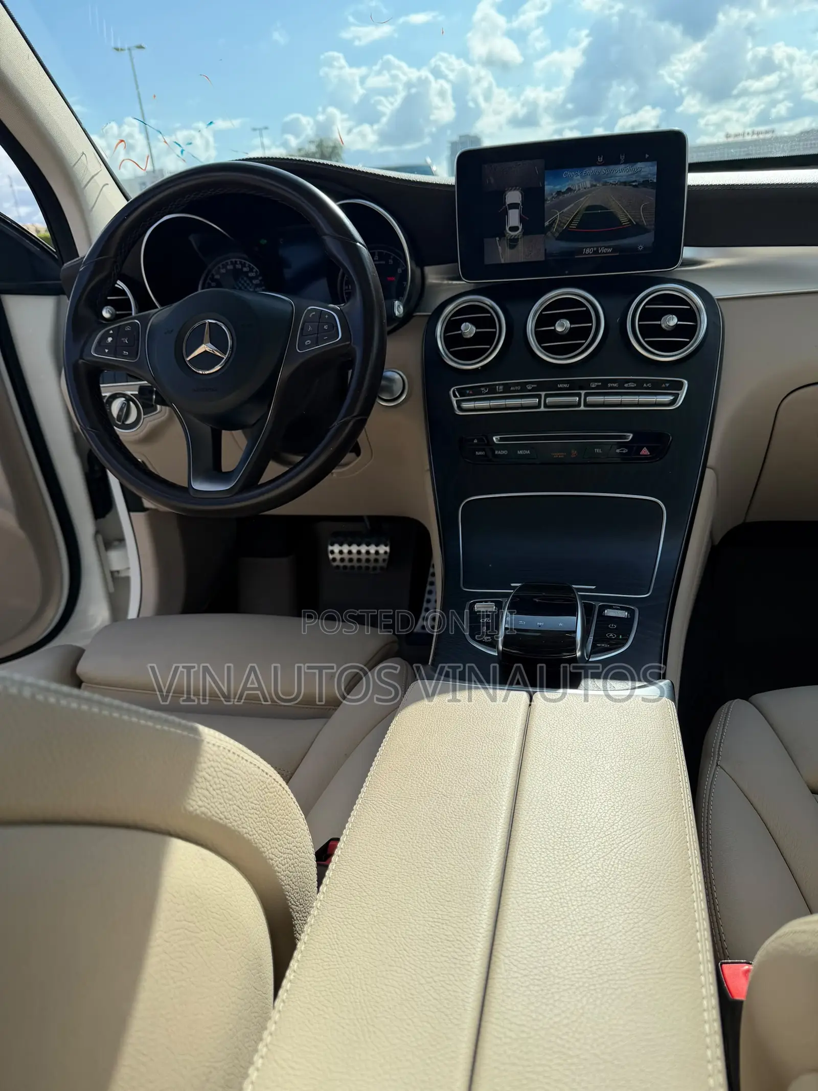 Mercedes-Benz GLC-Class 2017 White