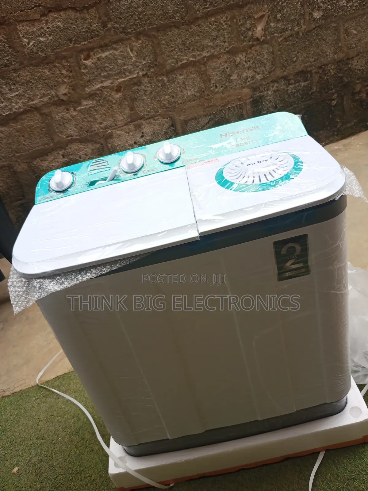 Hisense Compact 7.5Kg Twin Tub Manual Top Load Washer