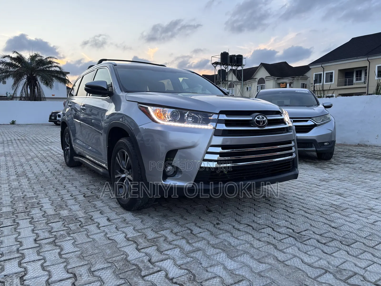 Toyota Highlander XLE V6 4x2 (3.5L 6cyl 6A) 2016 Silver