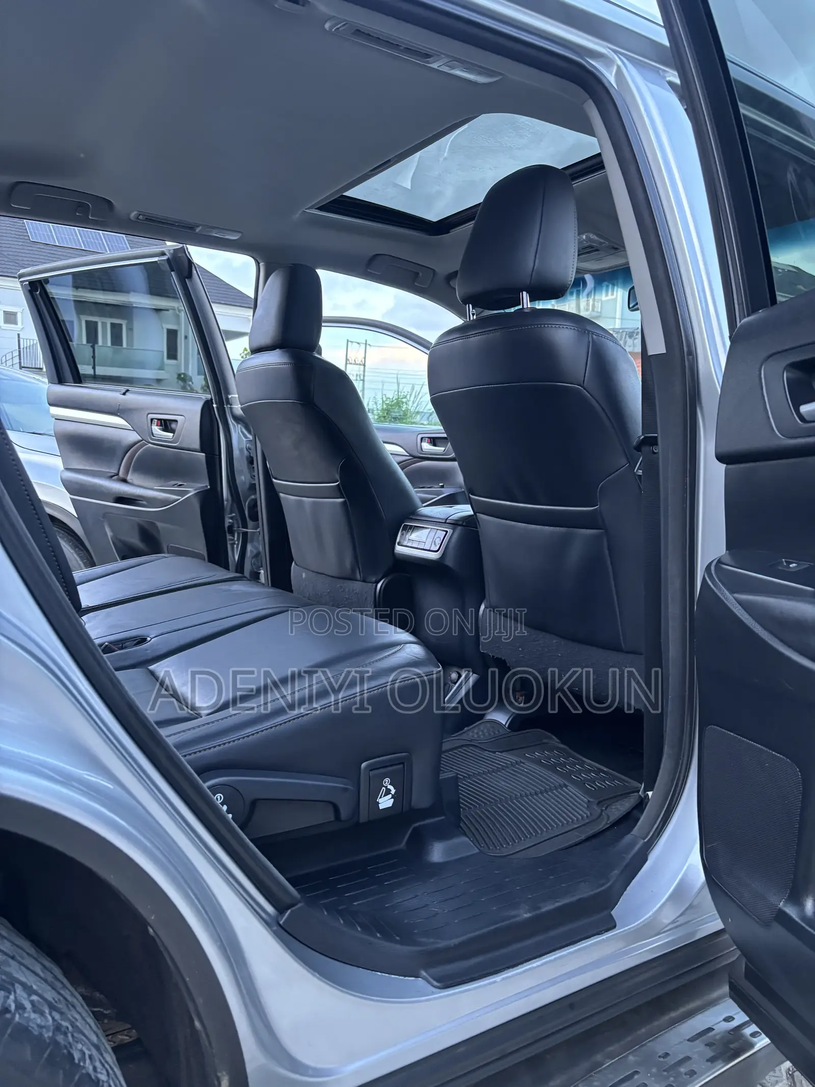 Toyota Highlander XLE V6 4x2 (3.5L 6cyl 6A) 2016 Silver