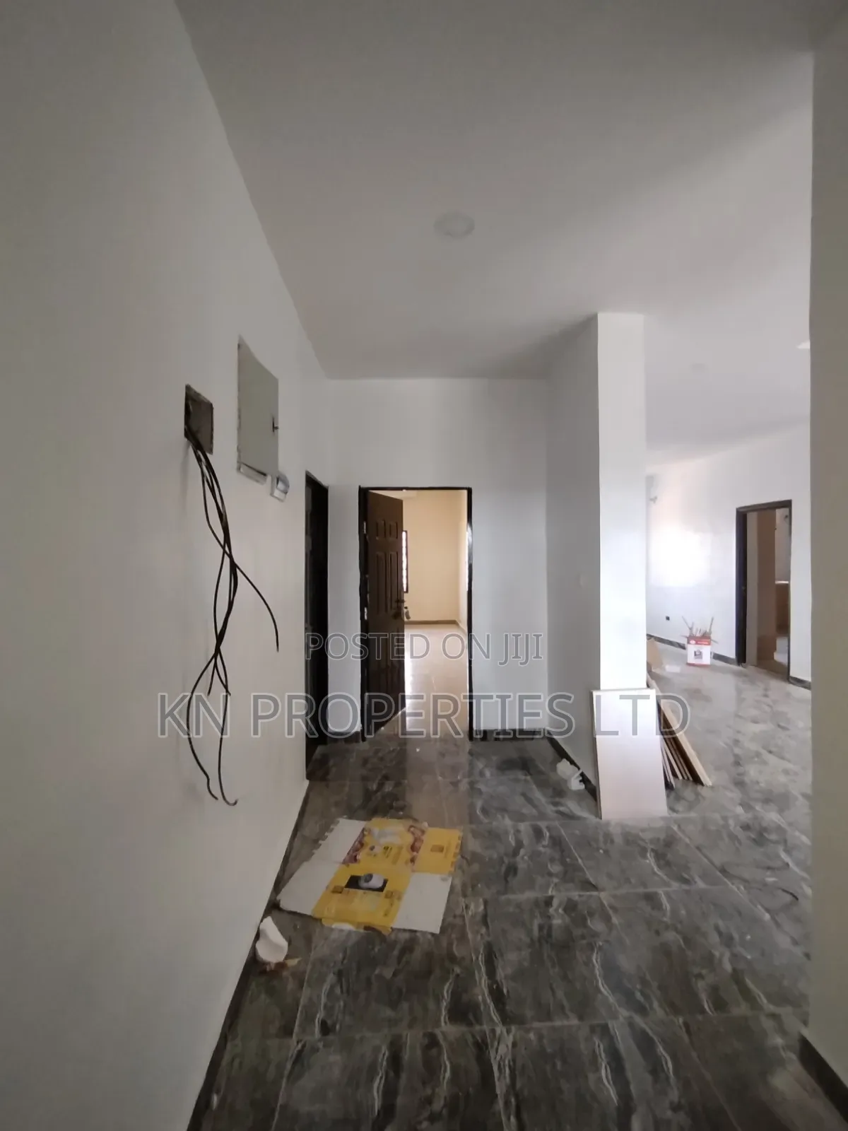 3bdrm Block of Flats in Kaura for rent