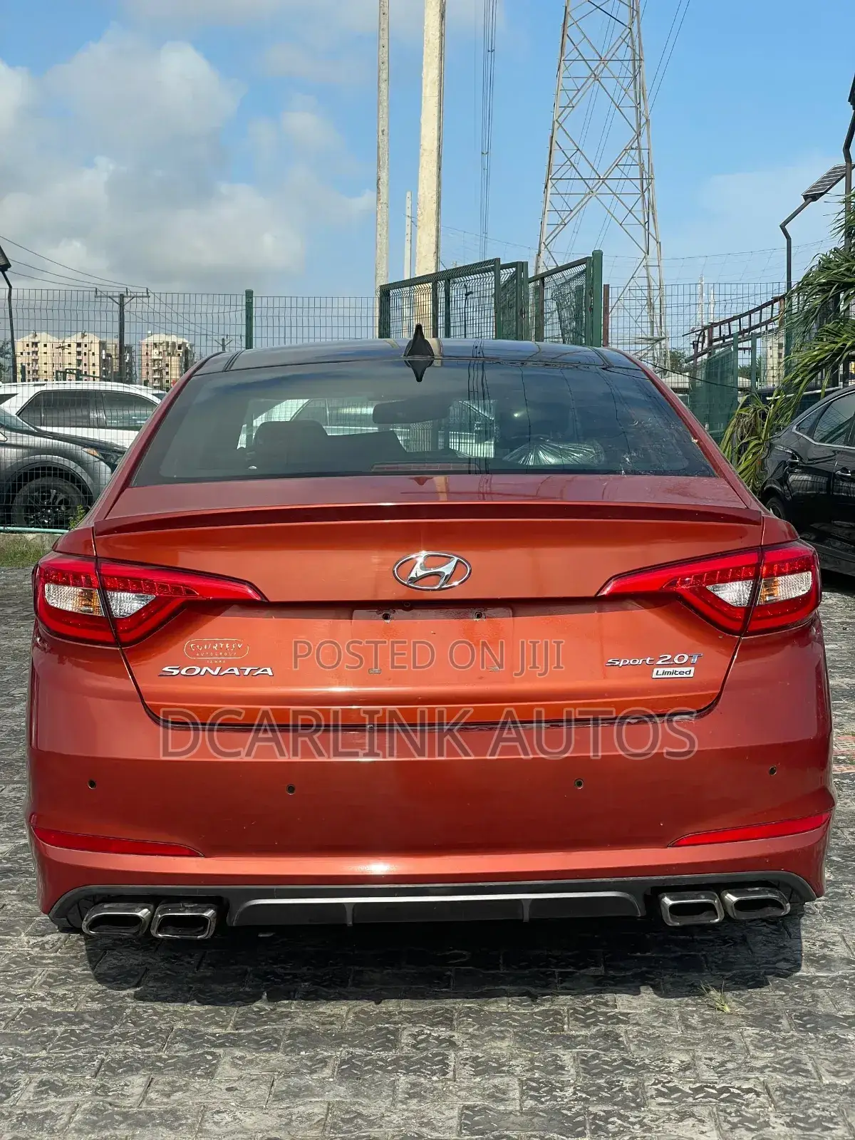 Hyundai Sonata Sport 2.0T 4dr Sedan (2.0L 4cyl Turbo 6A) 2015 Orange