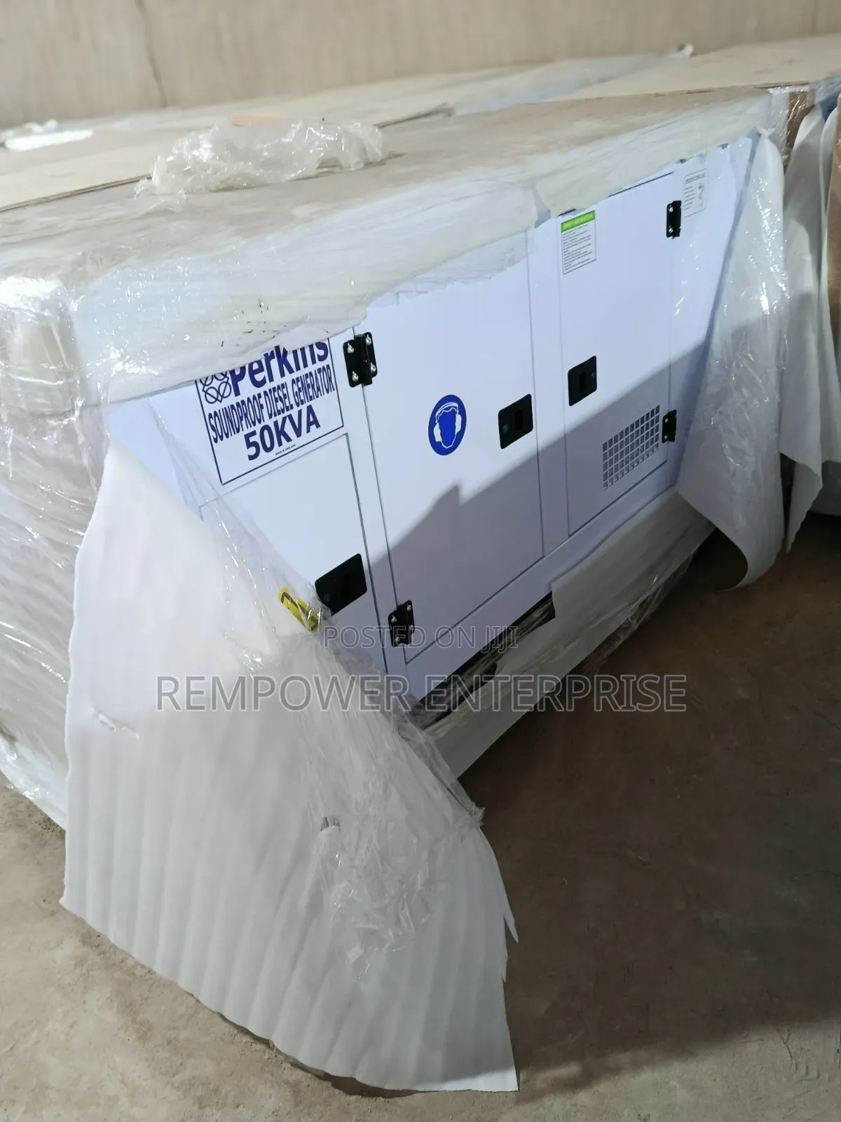England Standard 50kva Perkins Soundproof
