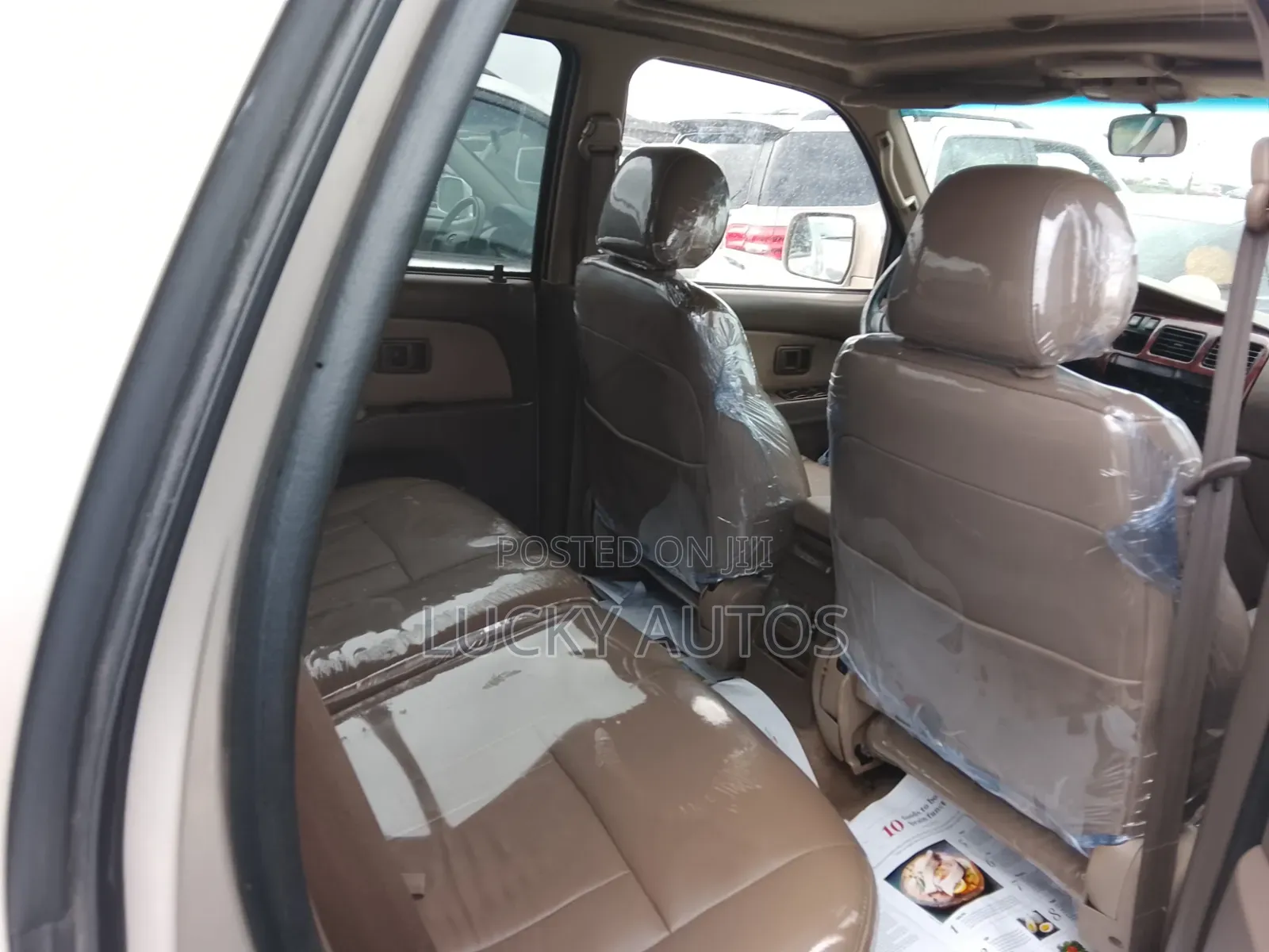 Toyota 4-Runner 2000 Gold