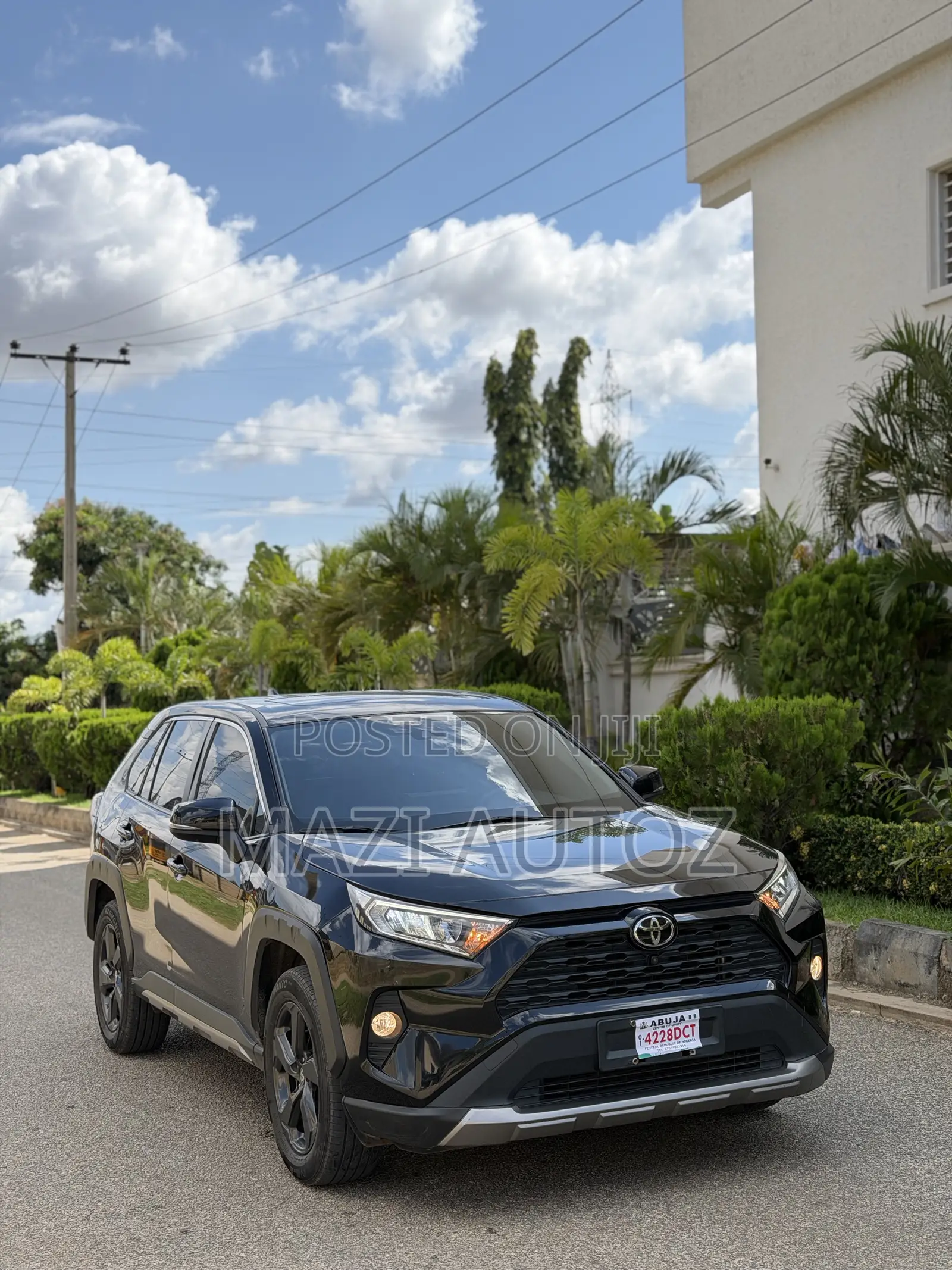 Toyota RAV4 XLE AWD 2023 Black