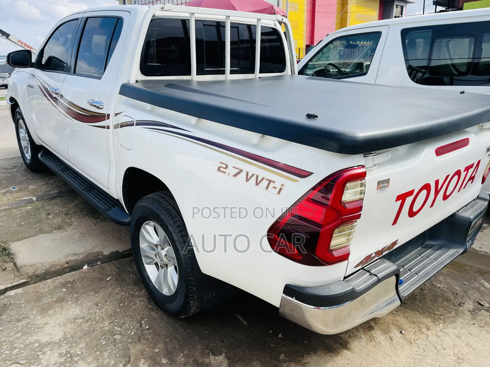 Toyota Hilux 2018 White