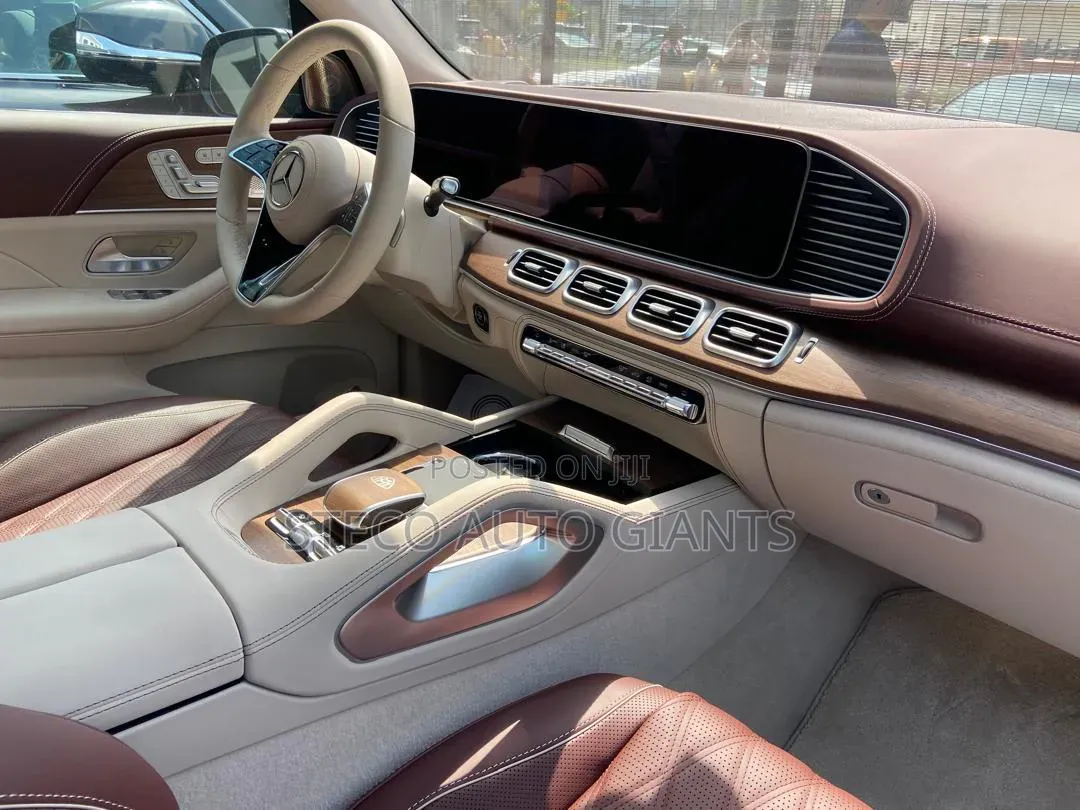 New Mercedes-Benz GLS-Class 2025 Black