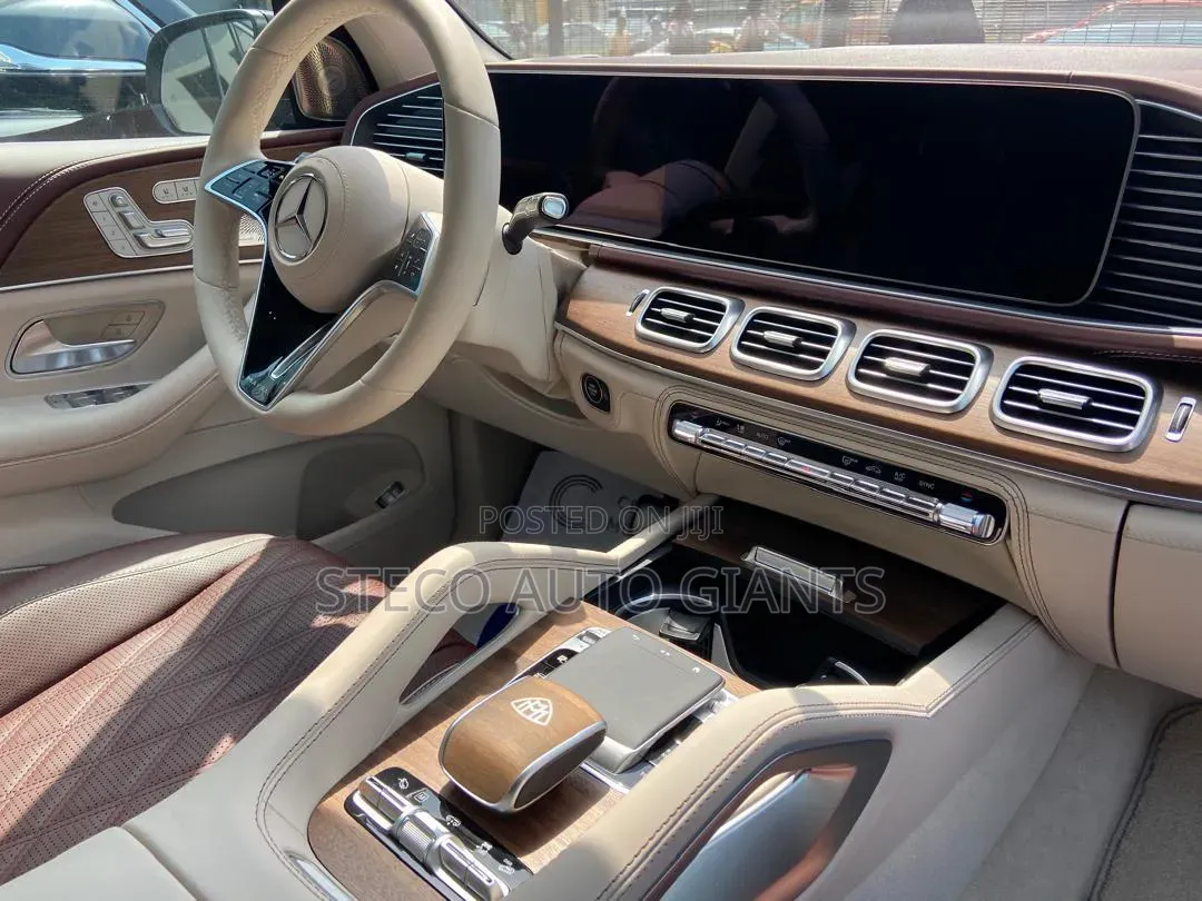 New Mercedes-Benz GLS-Class 2025 Black