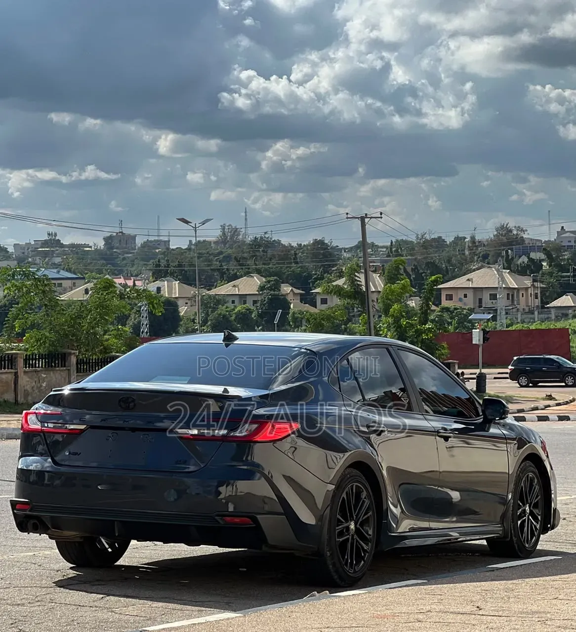 Toyota Camry 2025