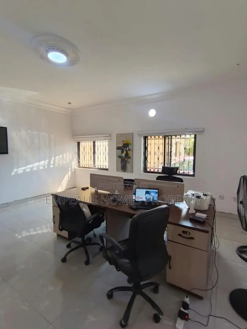 2bdrm Duplex in Ikota Villa Estate for sale