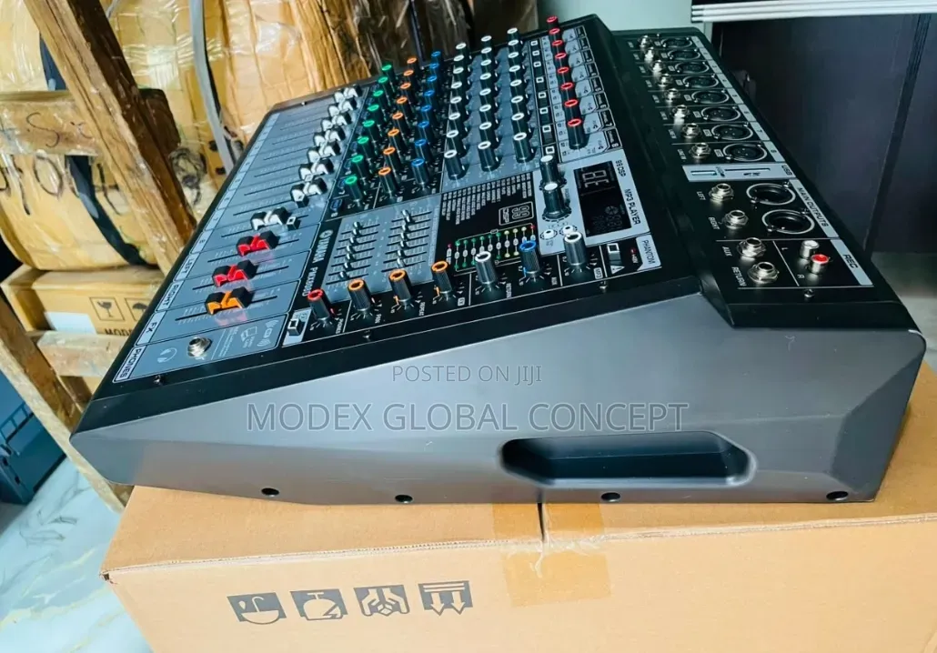 Yamaha 8 Channel Powered Mixer Amplifier