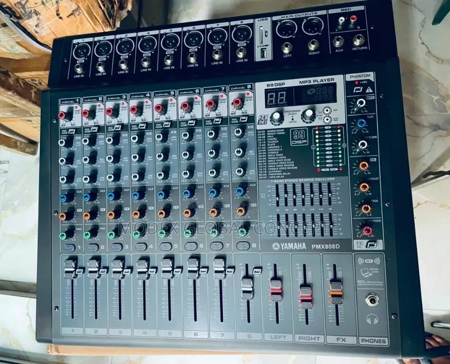 Yamaha 8 Channel Powered Mixer Amplifier