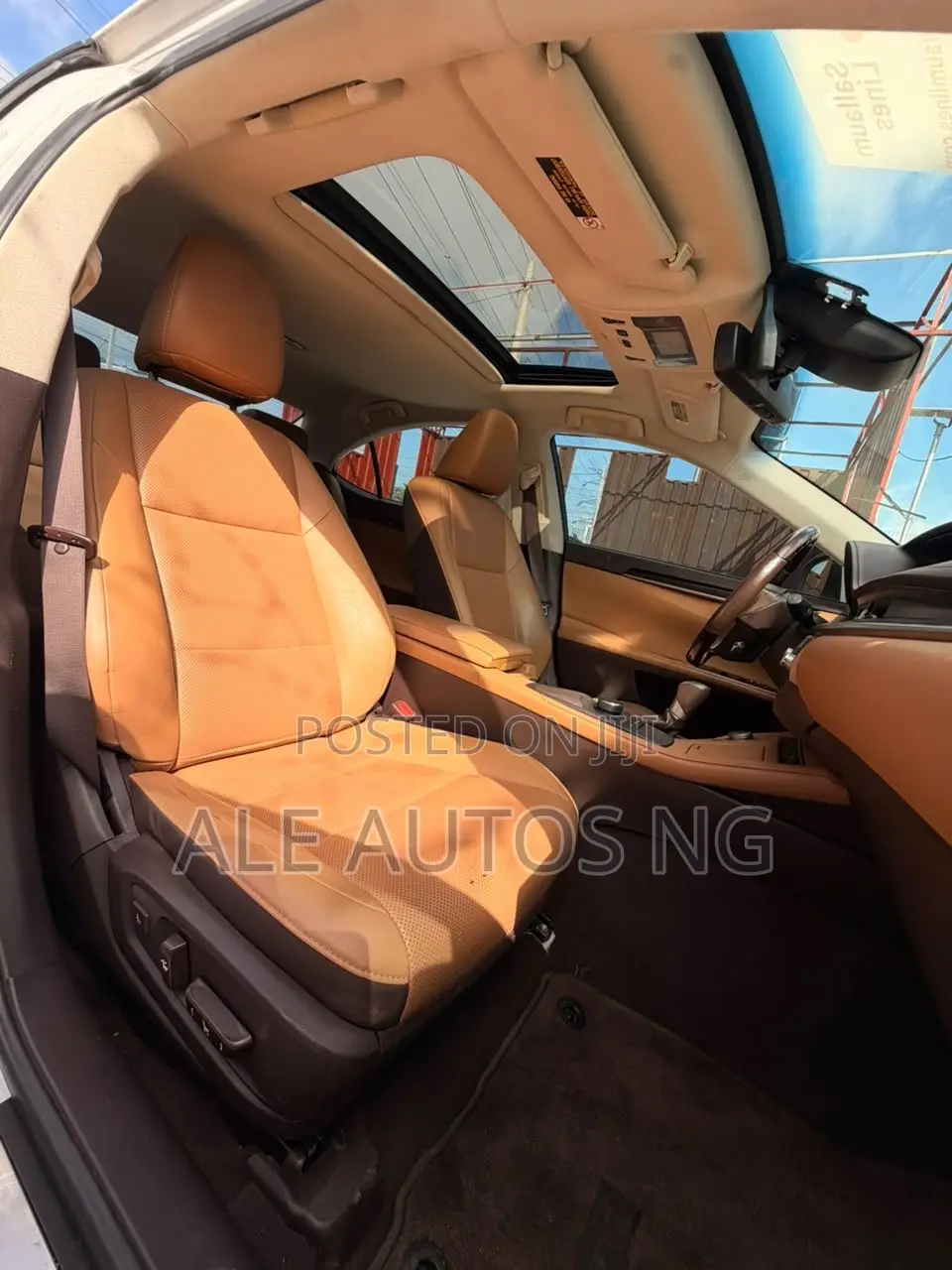 Lexus ES 350 FWD 2017 White