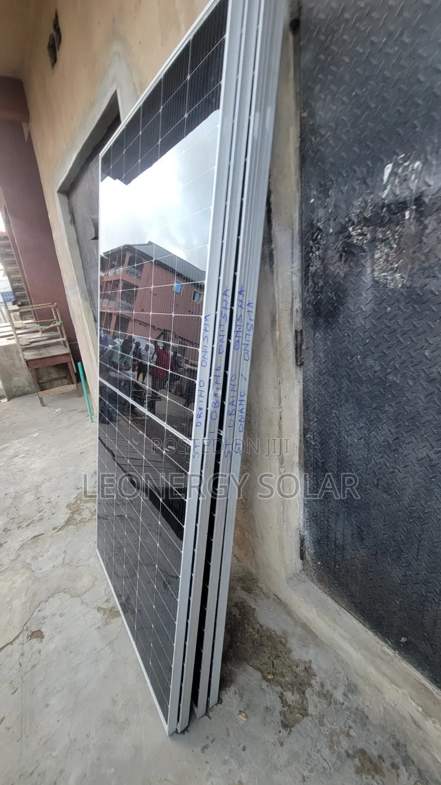 600w Non Bifical Solar Panel (Single Face )