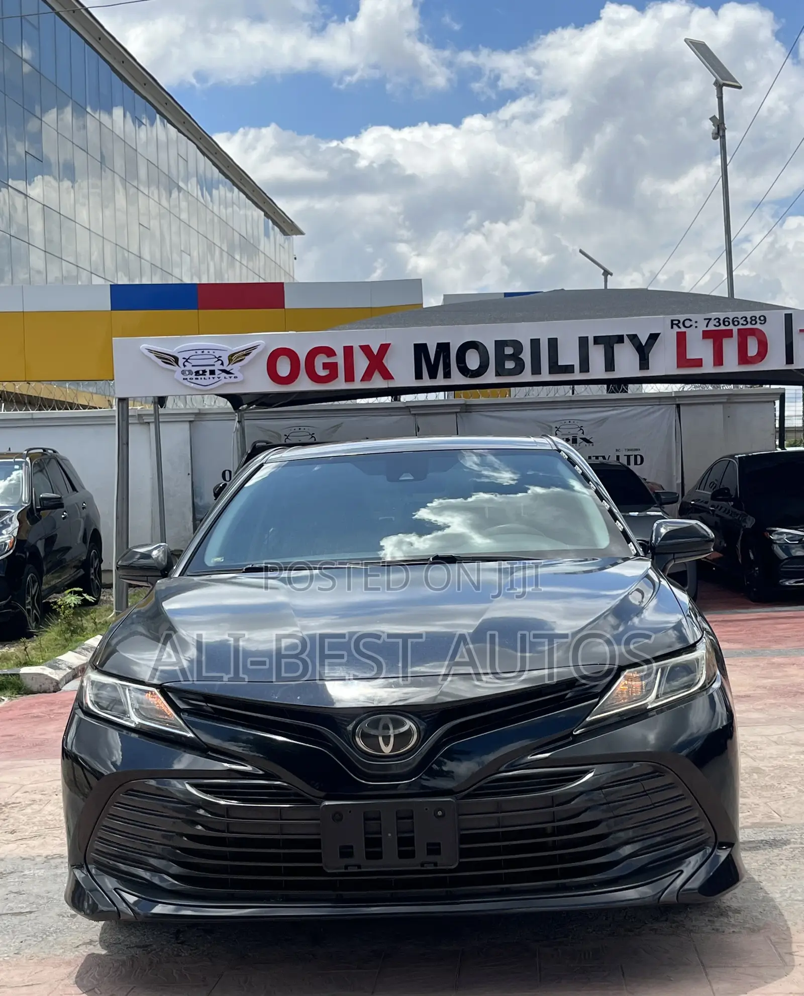 Toyota Camry 2017 Black