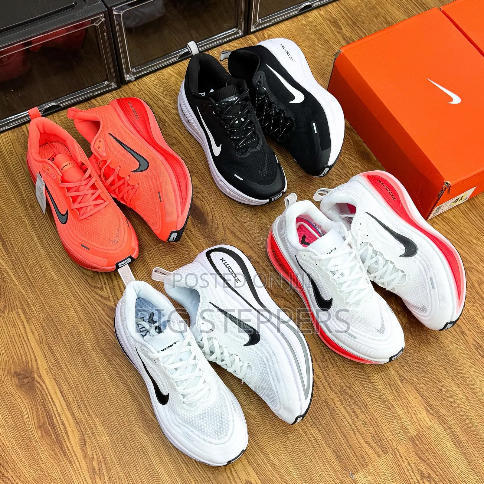 Nike Vomero Plus Zoom X SNEAKERS